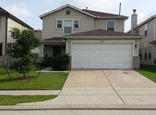 2667 Skyview Downs Dr, Houston, TX 77047