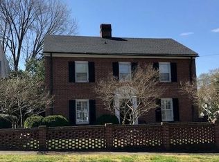 121 Lady Astor St, Danville, VA 24541