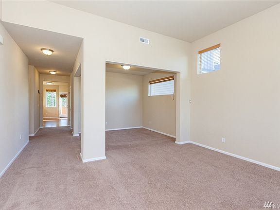3rd image of 1324 142nd Pl SW
