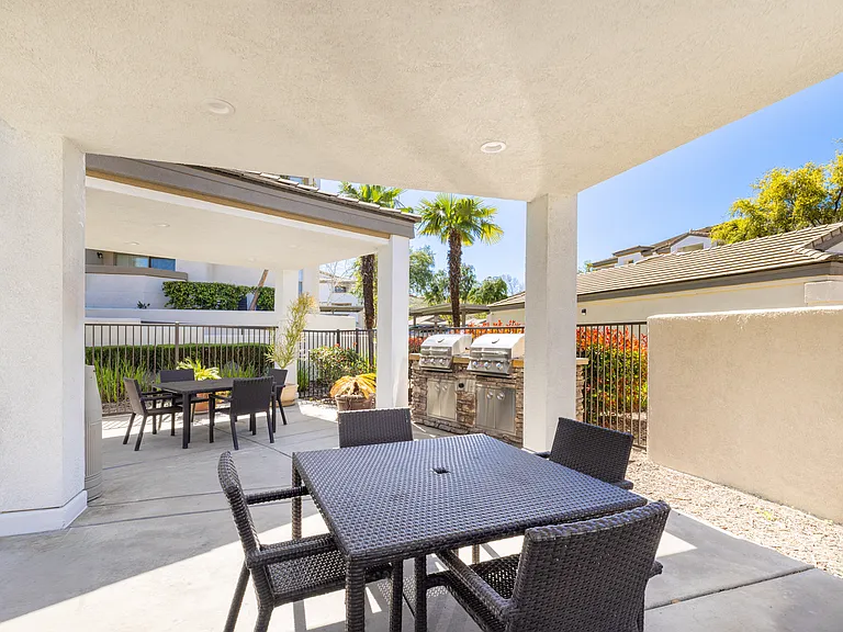 Stone Canyon Apartments — Photo 6