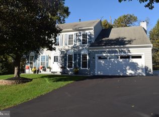 8198 Barnwood Rd, Manassas, VA 20111