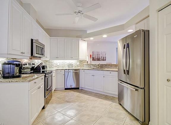 3rd image of 1540 Clermont Dr Unit 205