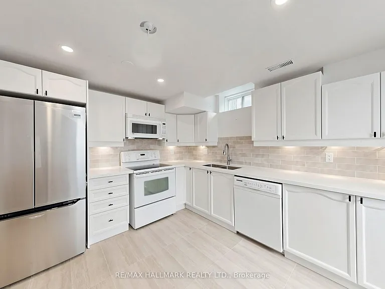 235 Caproni Dr — Photo 6