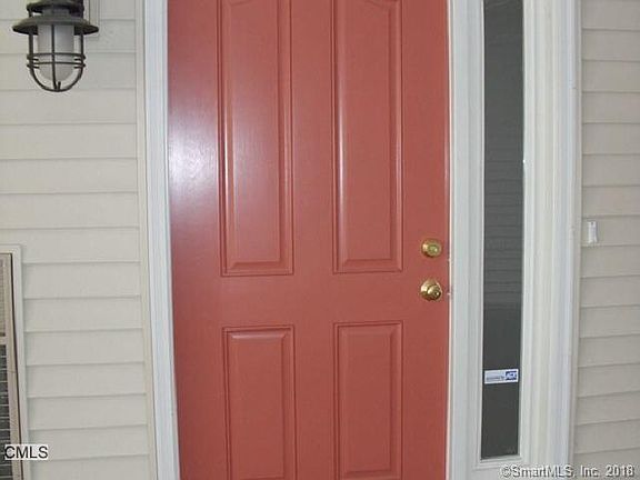 2nd image of 3250 Fairfield Ave APT 301