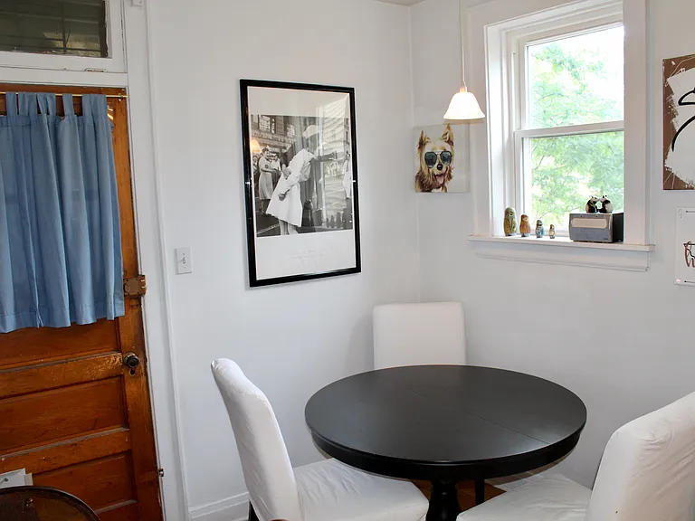 732 Mulford St #1 — Photo 5