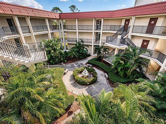 3rd image of 2700 Bayshore Blvd APT 4304