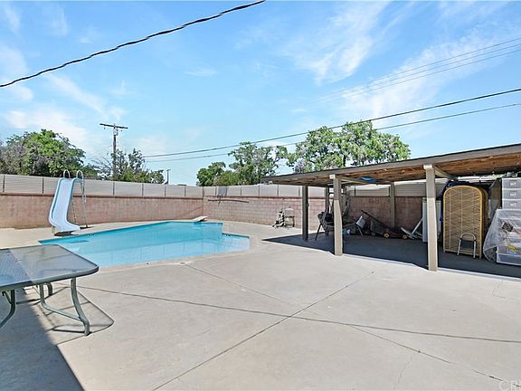 4th image of 1139 W Avenue J14
