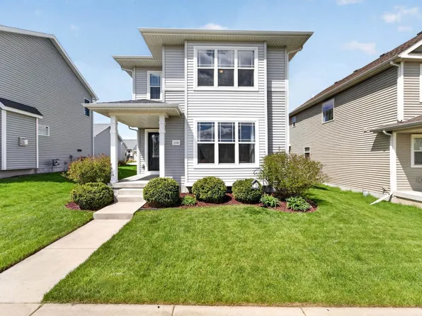 208 Sugar Maple Lane, Verona, WI 53593