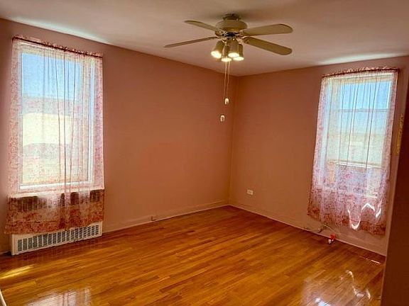 2nd image of 3105 Avenue V APT 6G