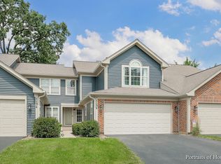 1136 Coldspring Rd, Elgin, IL 60120