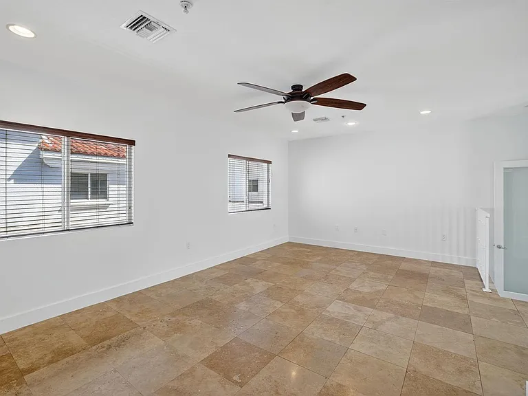 508 N Birch Rd #508 — Photo 45