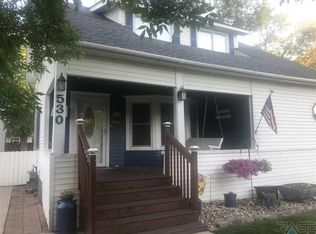 530 8th St NE, Watertown, SD 57201