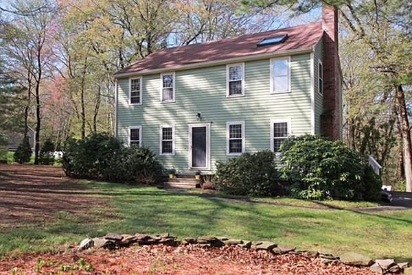 1st image of 13 Hilltop Cir