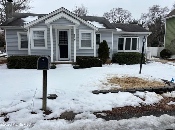 507 Riverside Dr S, Brick, NJ 08723