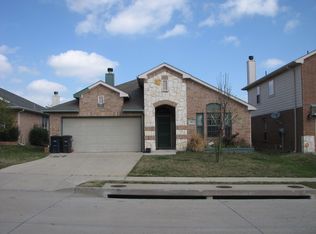 9912 Mount Pheasant Rd, Fort Worth, TX 76108