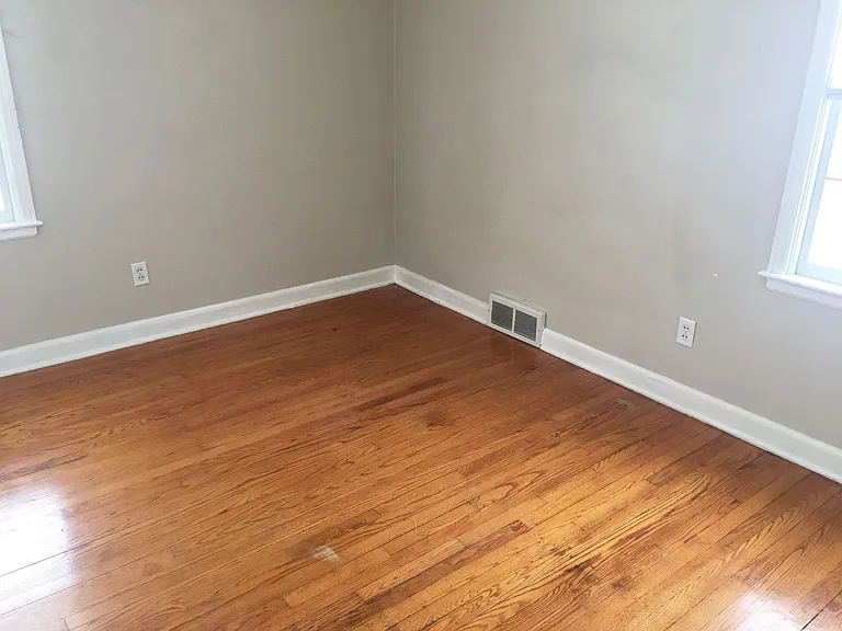 2405 N 6th St — Photo 12