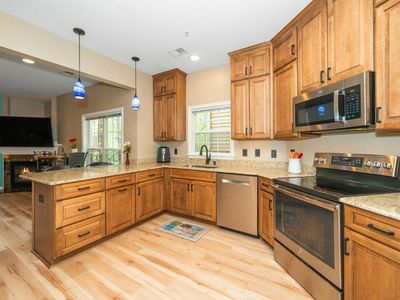 1114 Glenolden Ct, Cary, NC, 27513