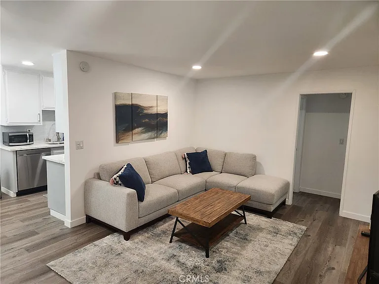4350 Berryman Ave #8 — Photo 7