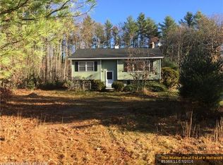 81 Manchester Rd, Steep Falls, ME 04085