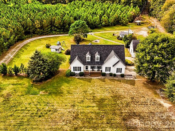 2nd image of 176 Griffin Rd