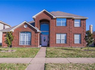 217 Waterford Oaks Dr, Cedar Hill, TX 75104