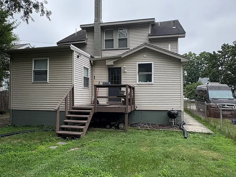 716 Lincoln Ave #1 — Photo 6