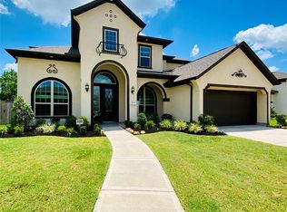 5634 Clouds Creek Ln, Sugar Land, TX 77479
