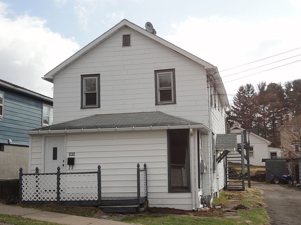 1st image of 232 N Harrison St