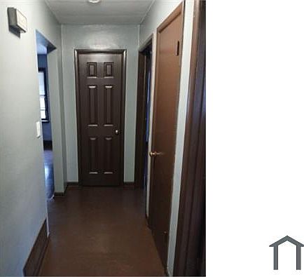 5th image of 1023 Irving Ave