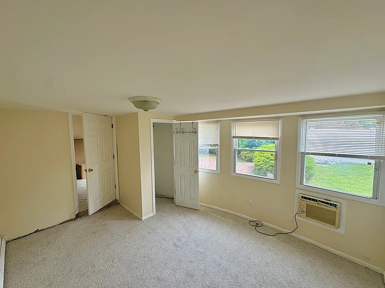 11 Admiral Ln #1 — Photo 12