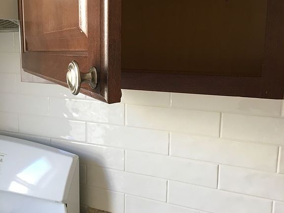 2nd image of 433 78th St #3