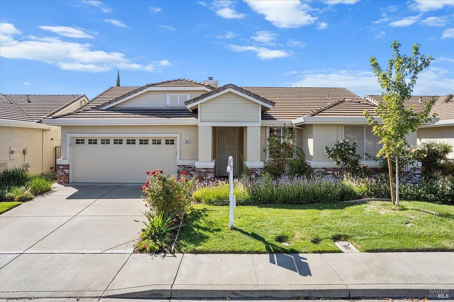 220 Mandarin Circle photo 1