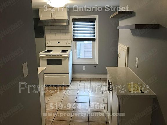 3rd image of 2171 Ontario St Unit 3