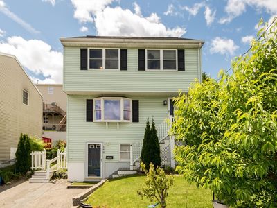 140 College Farm Rd, Waltham, MA, 02451
