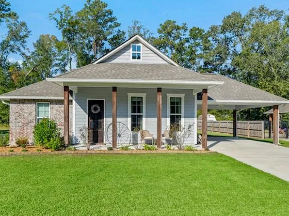41119 Kinkade Dr, Hammond, LA 70403