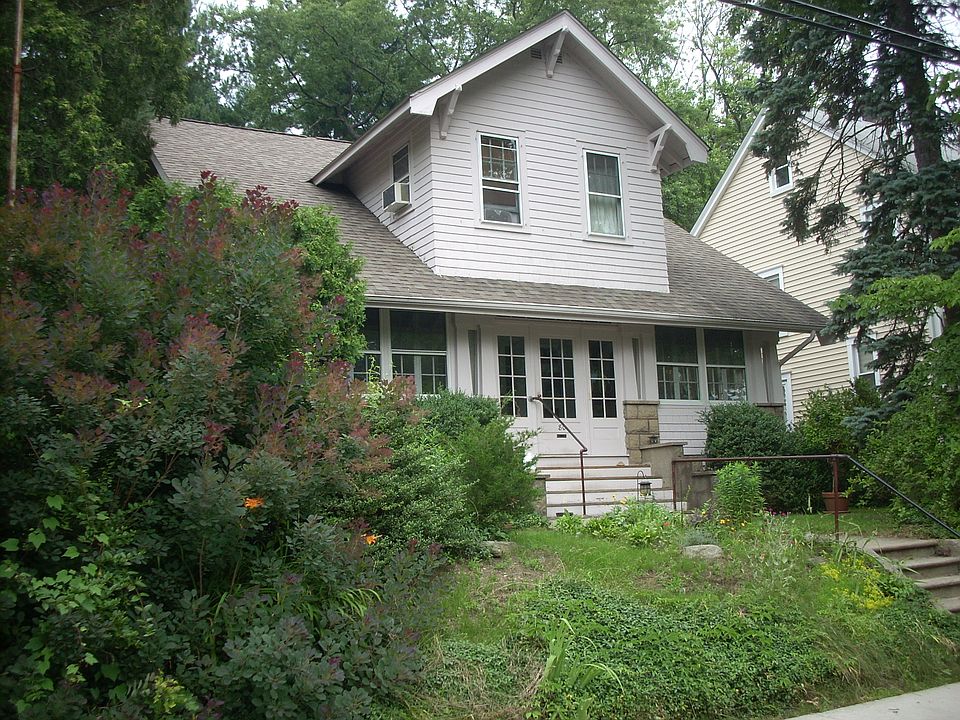 1st image of 80 Young Ave