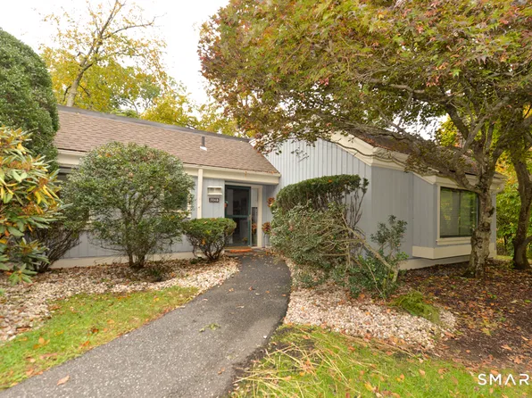 1004 Heritage Village #B, Southbury, CT 06488