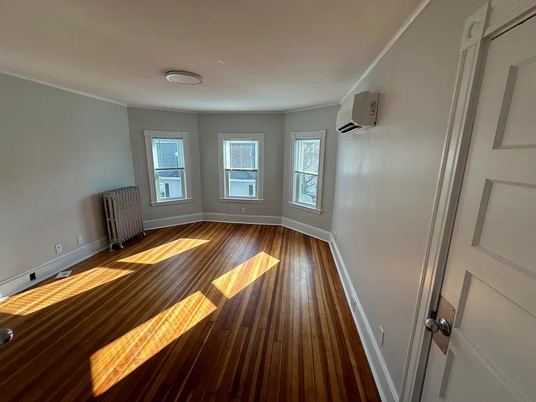 314 Massachusetts Ave #B — Photo 3