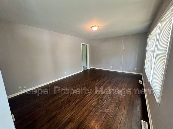 3rd image of 4000 Hardy Ave