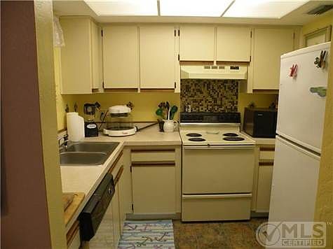 3rd image of 1610 SE Green Acres Cir APT Q104