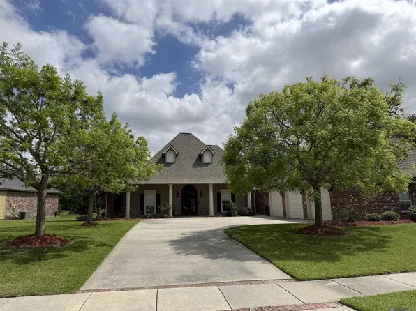 58515 Village Dr, Plaquemine, LA 70764