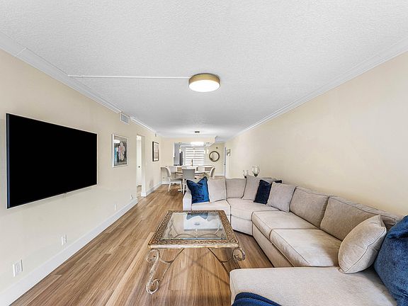 2nd image of 1019 Guildford B
