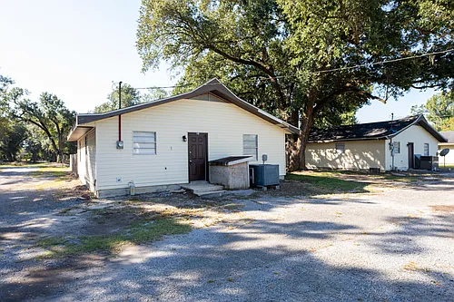 2421 Walker Rd Photo 1