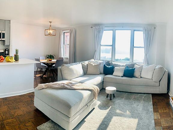 3rd image of 101 Highland Ave APT 5S