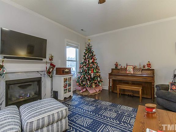 5th image of 510 Everglades Dr