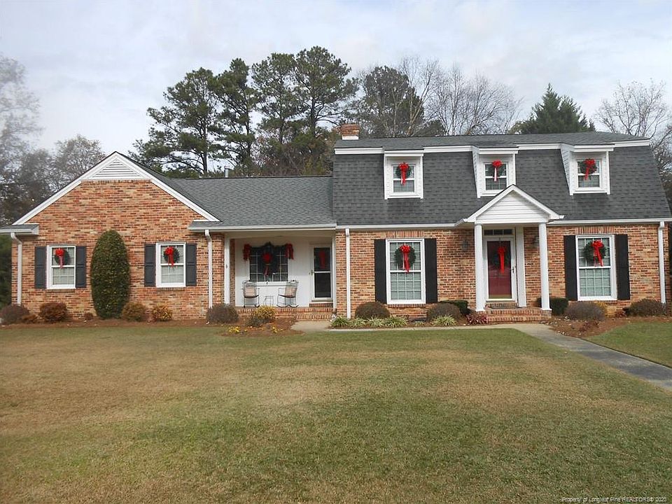 1st image of 301 Sandlin Dr