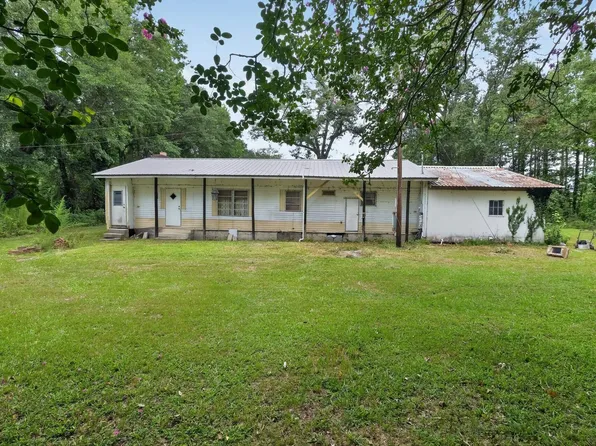 2737 Bay View Rd, Branchville, SC 29432