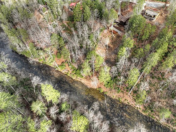 4th image of 541 Hillsdale Dr