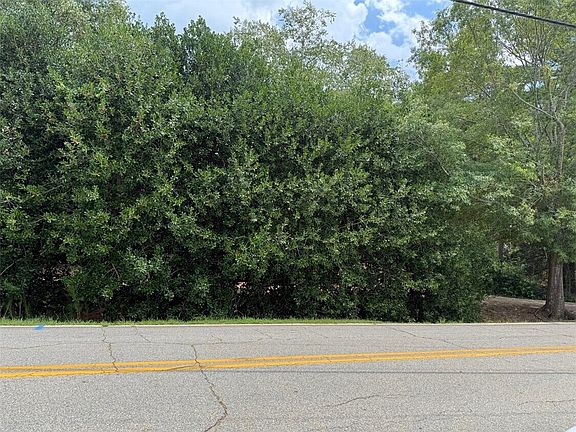 3rd image of 158 Hurricane Rd