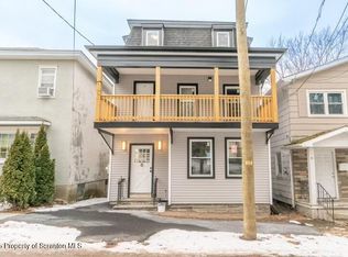 41 Spring St, Carbondale, PA 18407